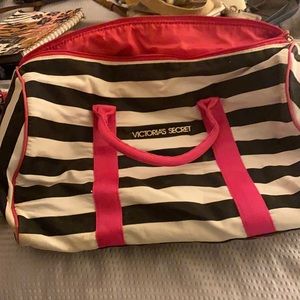 victoria secret tote
